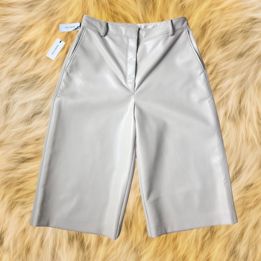 NWT Aritzia Long Wide-Leg Shorts